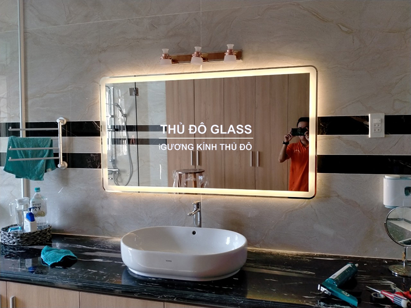 gương phòng tắm cao cấp đèn led