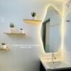 Gương soi treo tường trang trí phòng tắm khách sạn Phú Mỹ Hưng Quận 7 TPHCM